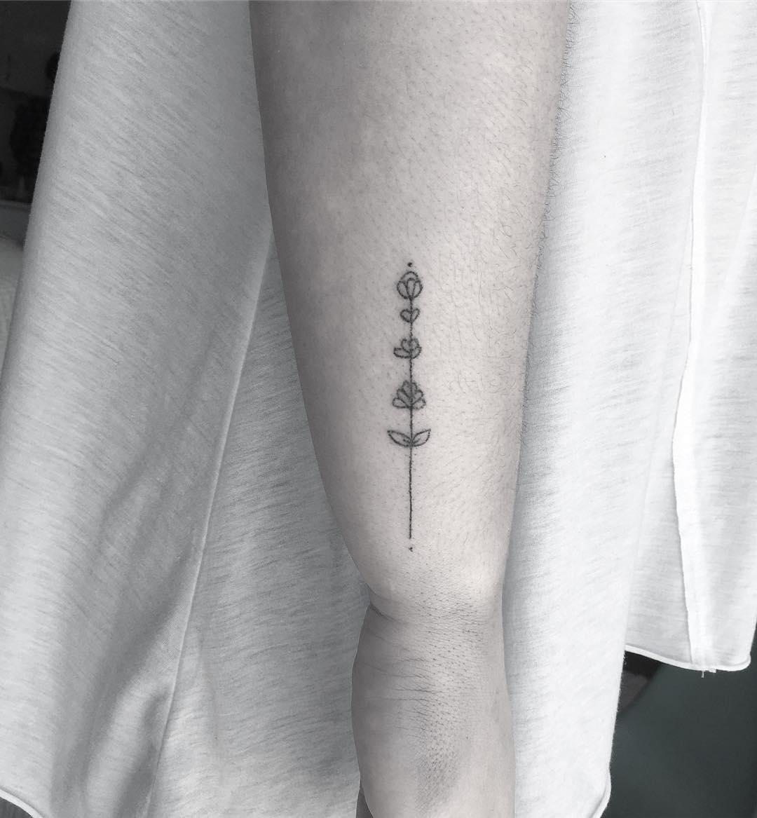 Do stick and poke tattoos hurt more or less than machine tattoos?